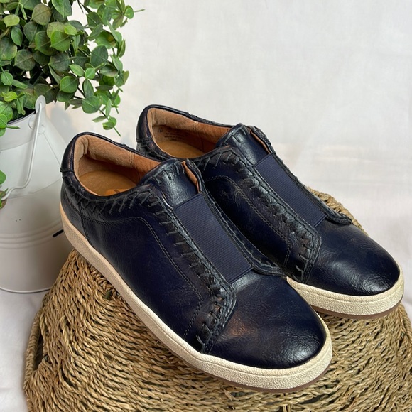 Zodiac Shoes - Zodiac EUC Jimi Navy Elastic Low Top Sneaker elastic sz 7M